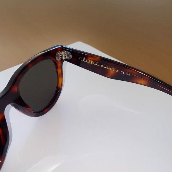 Celine Sunglasses- CL41053/S (05D 1 E)  Frame Color Havana - Picture 1 of 16